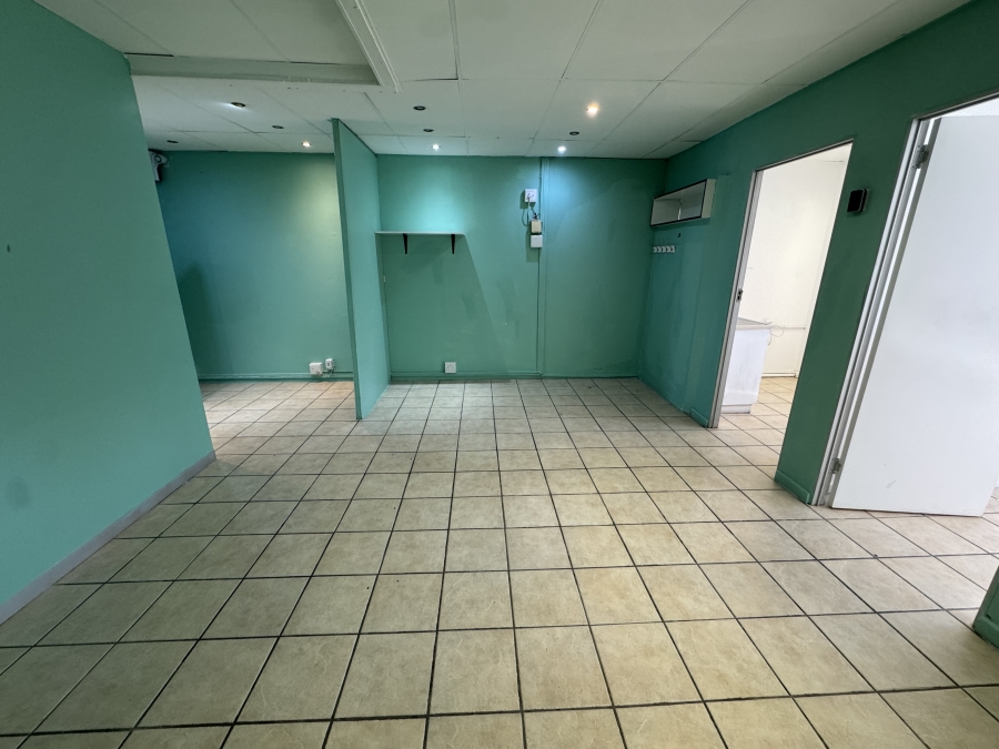 To Let commercial Property for Rent in Parklands Western Cape